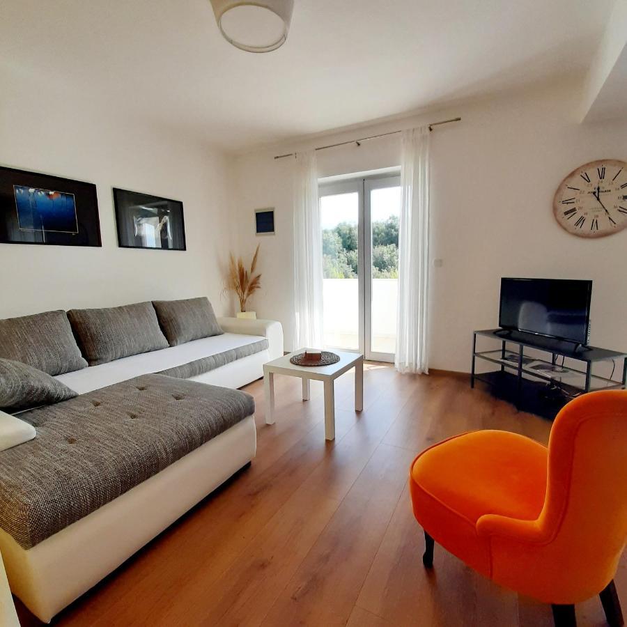 Apartman Tara&Iva Vrsar Buitenkant foto