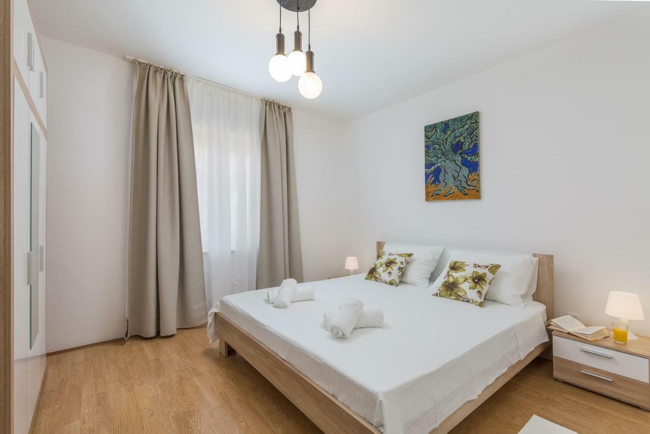 Apartman Tara&Iva Vrsar Buitenkant foto